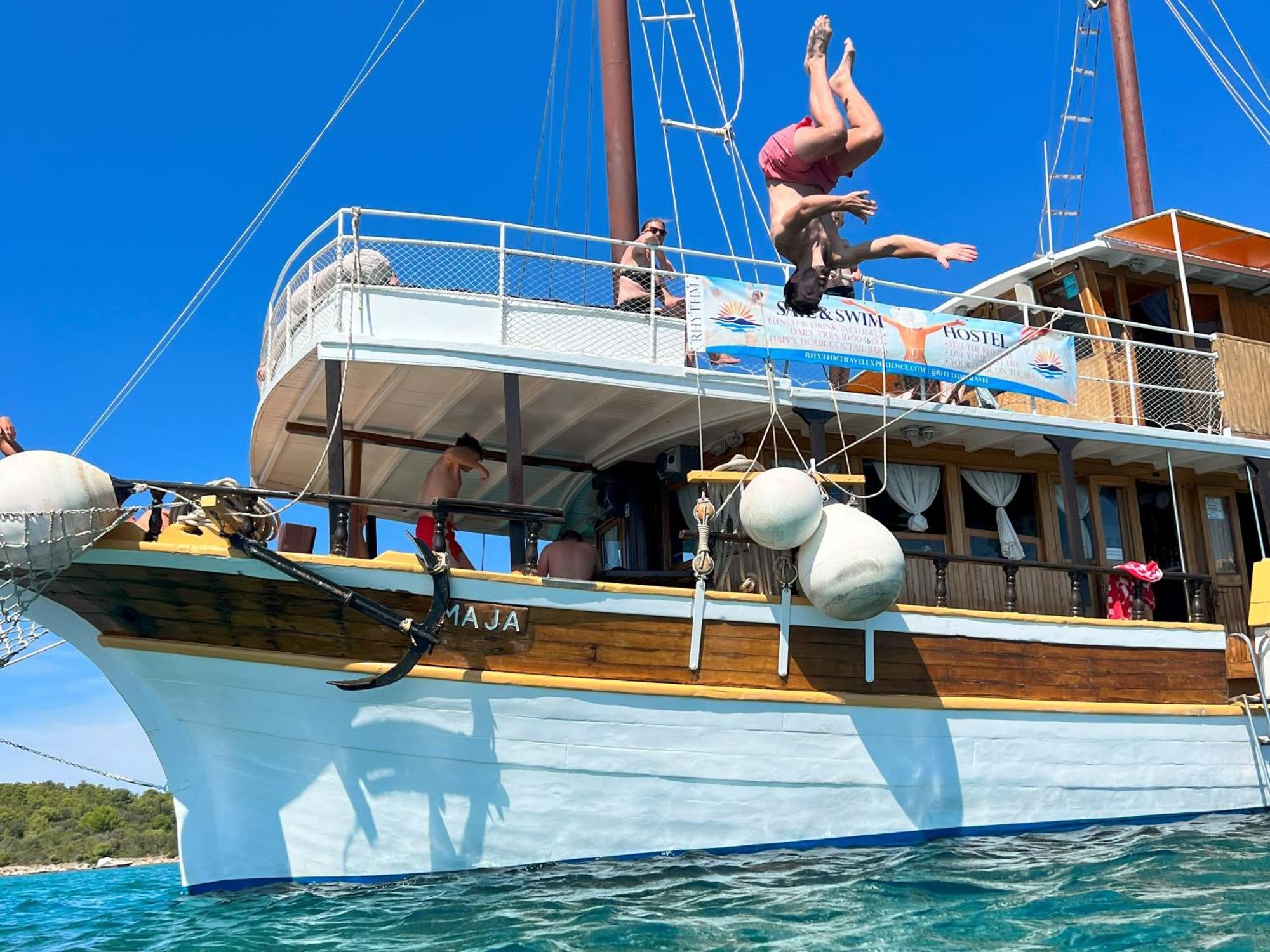 Hotel Rhythm Floating Accom - Split Extérieur photo